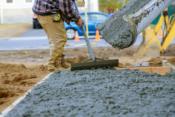 Best Residential Concrete Services  in Somers, WI